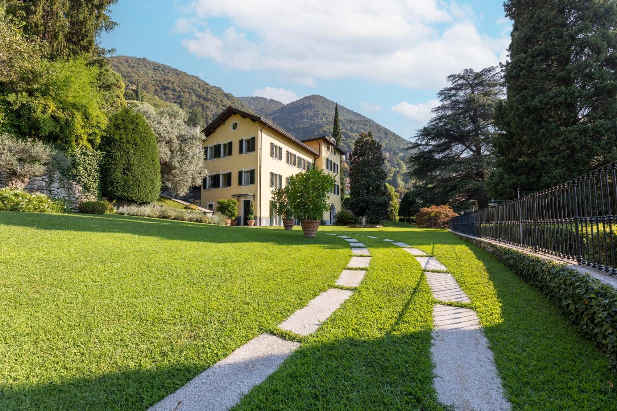 Villa Sinfonia By Myvillacollection ブレーヴィオ エクステリア 写真